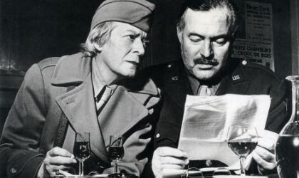 Janet Flanner and Ernest Hemingway during WWII